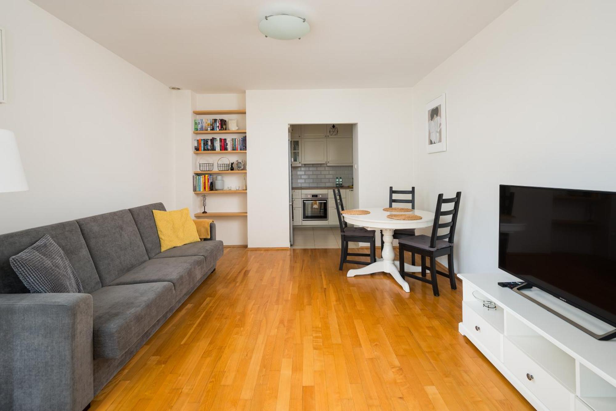 Metro Ksiecia Janusza Cosy Apartment Warsaw Exterior photo