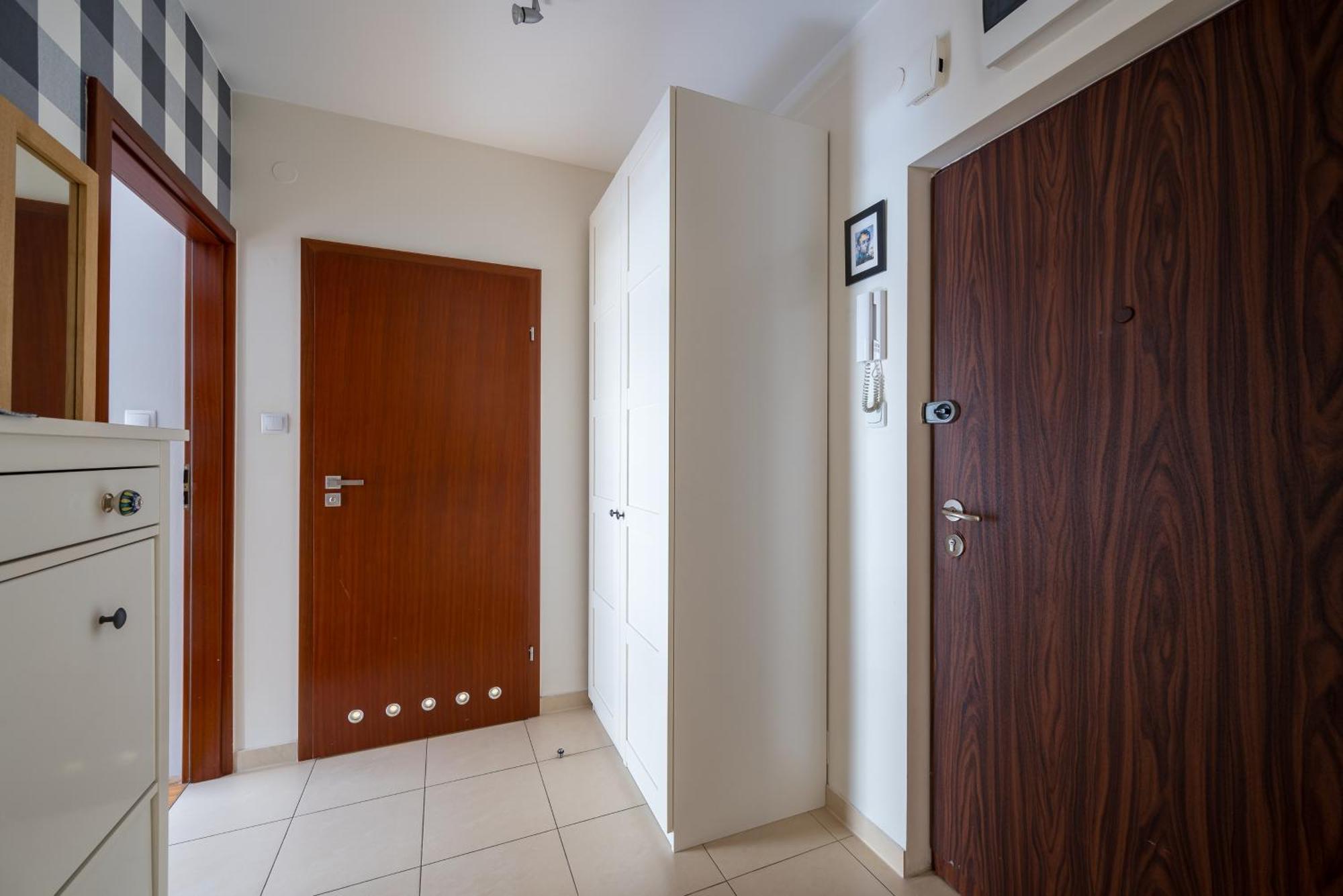 Metro Ksiecia Janusza Cosy Apartment Warsaw Exterior photo
