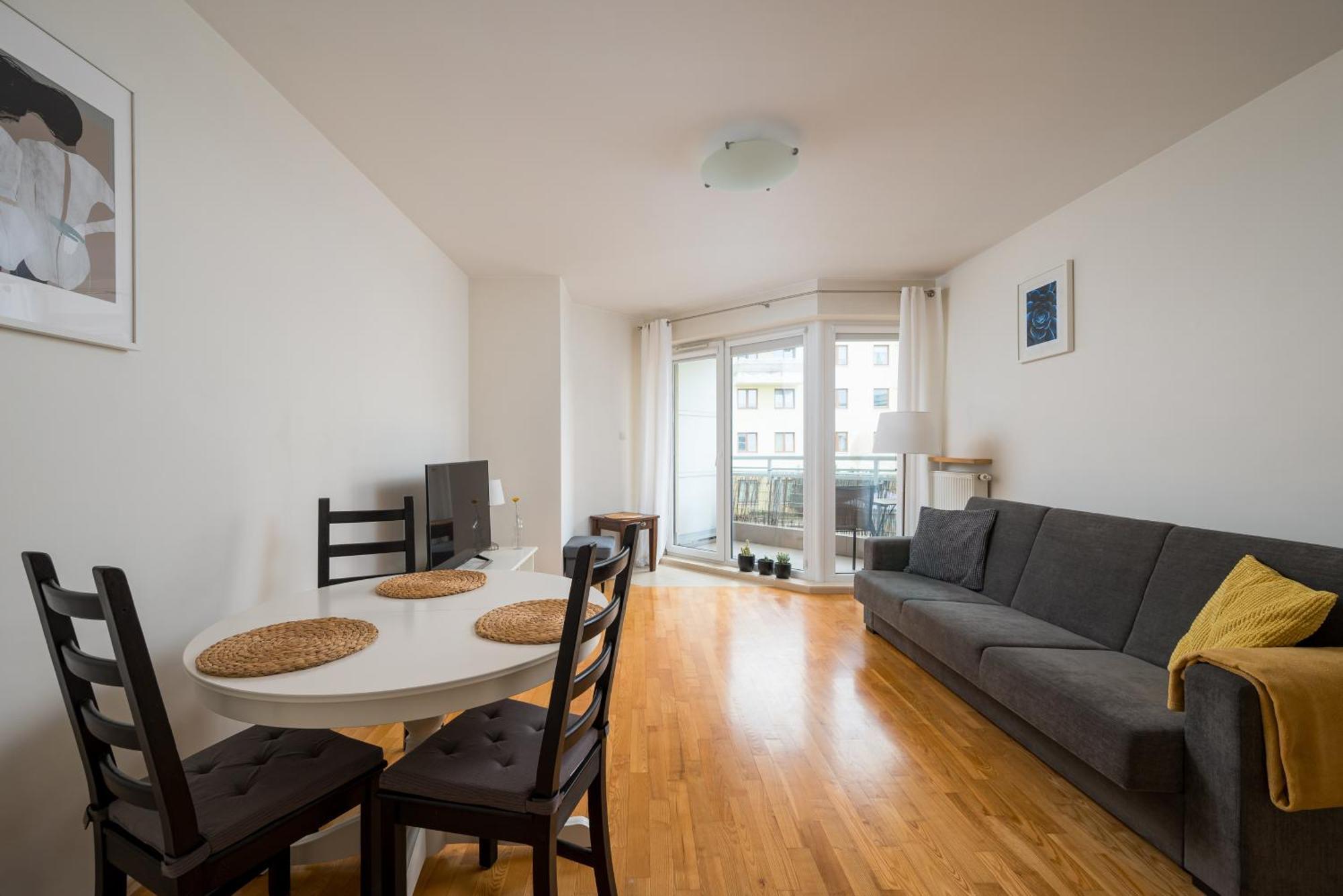 Metro Ksiecia Janusza Cosy Apartment Warsaw Exterior photo